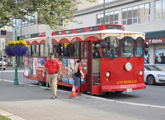 anchorage-alaska-trolley-tour_767108143_web