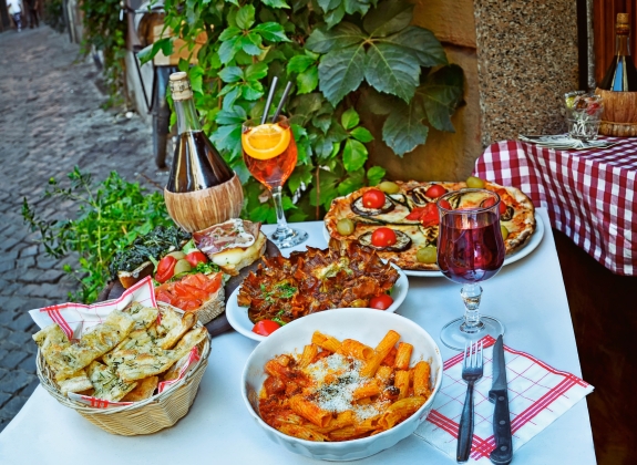 Market Tour and Cooking Class in Trastevere