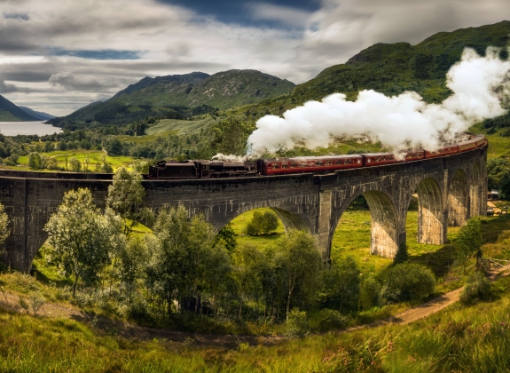 the Jacobite Steam Train on Viaduct