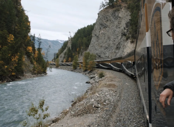 The Rocky Mountaineer with Railbookers