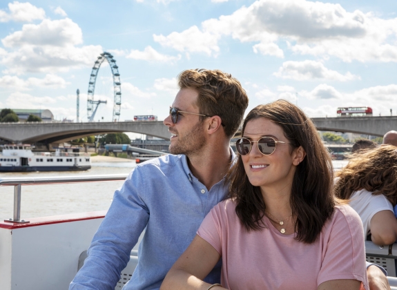 Crown Jewels of London Tour with River Cruise