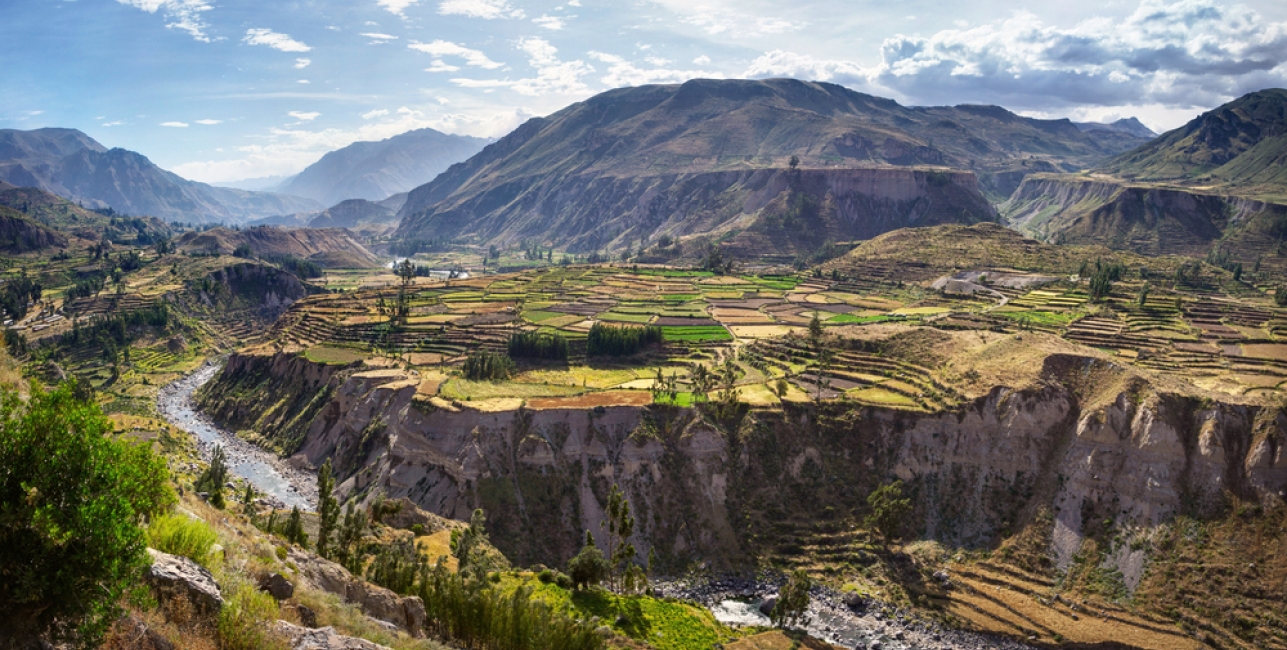 Classic Peru: Machu Picchu, Lake Titicaca, and the Colca Canyon ...