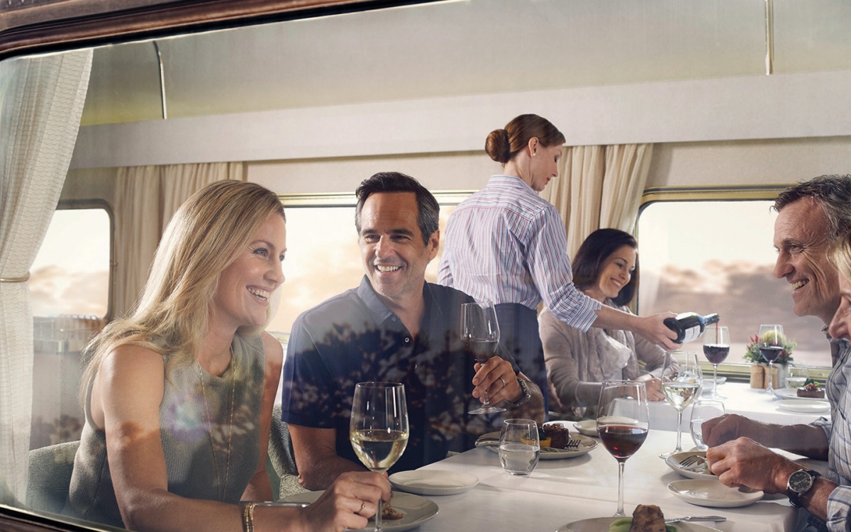 GSR-Platinum-Service-Platinum-Club-Night-Dinner-People