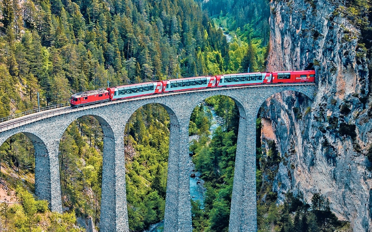The Glacier Express travels over Landwasser viaduct