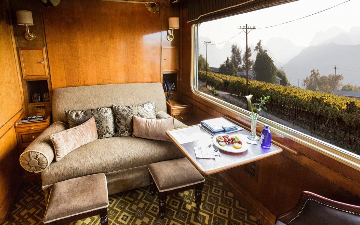 De Luxe Suite sitting area onboard the Blue Train