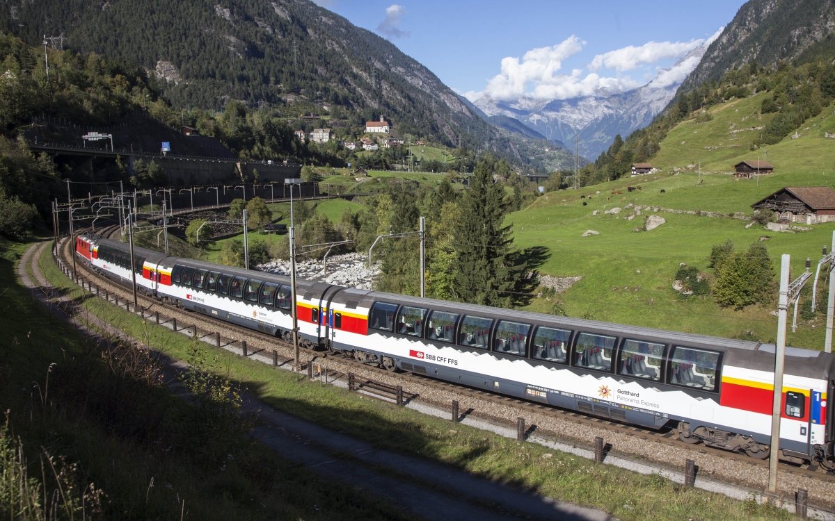 gotthard-panorama-express_wattinger-curve