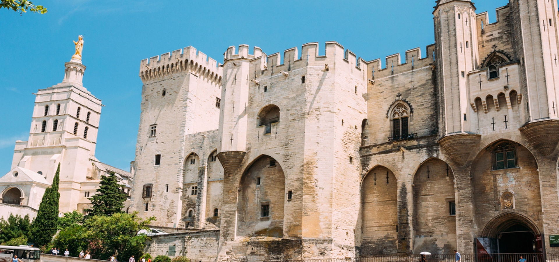 2.-Saint-Benezet-Avignon-France-1800x600 2.-Saint-Benezet-Avignon-France-1800x600