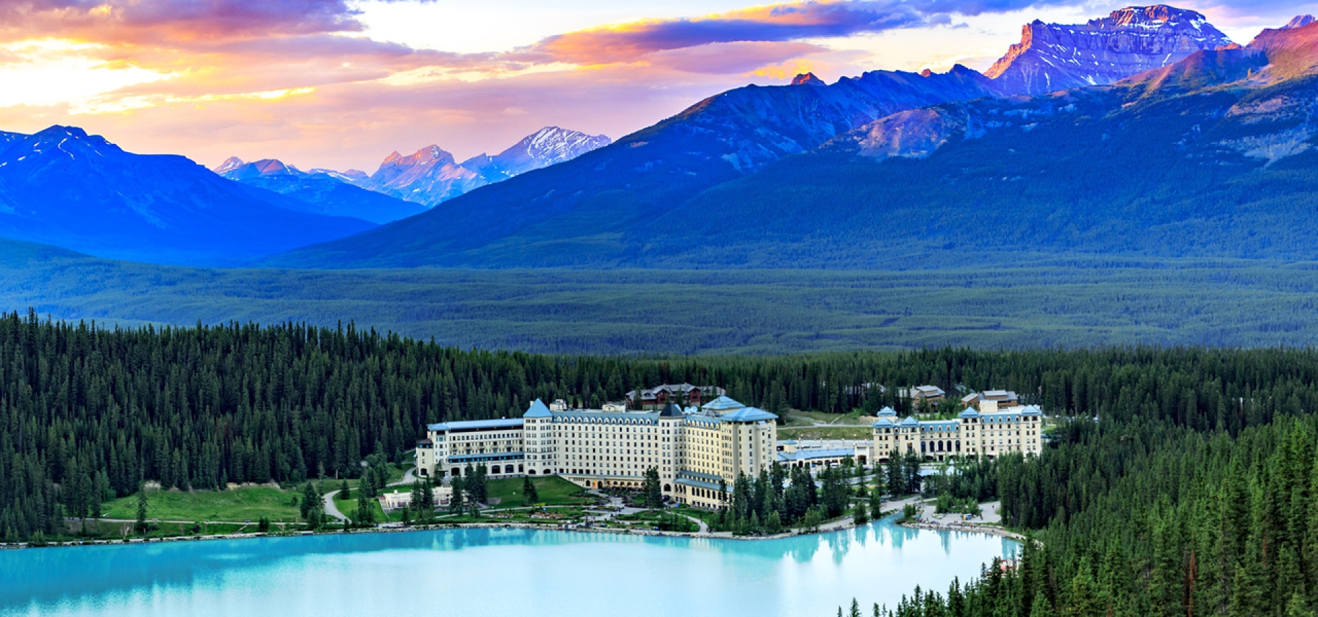 Lake Louise Fairmont Hotel Banff 1800x600 Lake Louise Fairmont Hotel Banff
