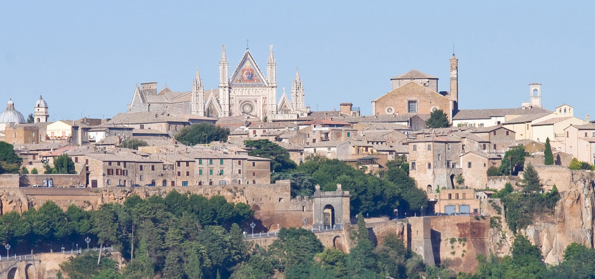Orvieto-Umbria-Italy-1800x600