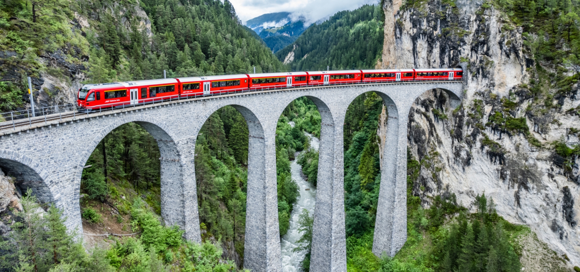 Famous Trains Railbookers®