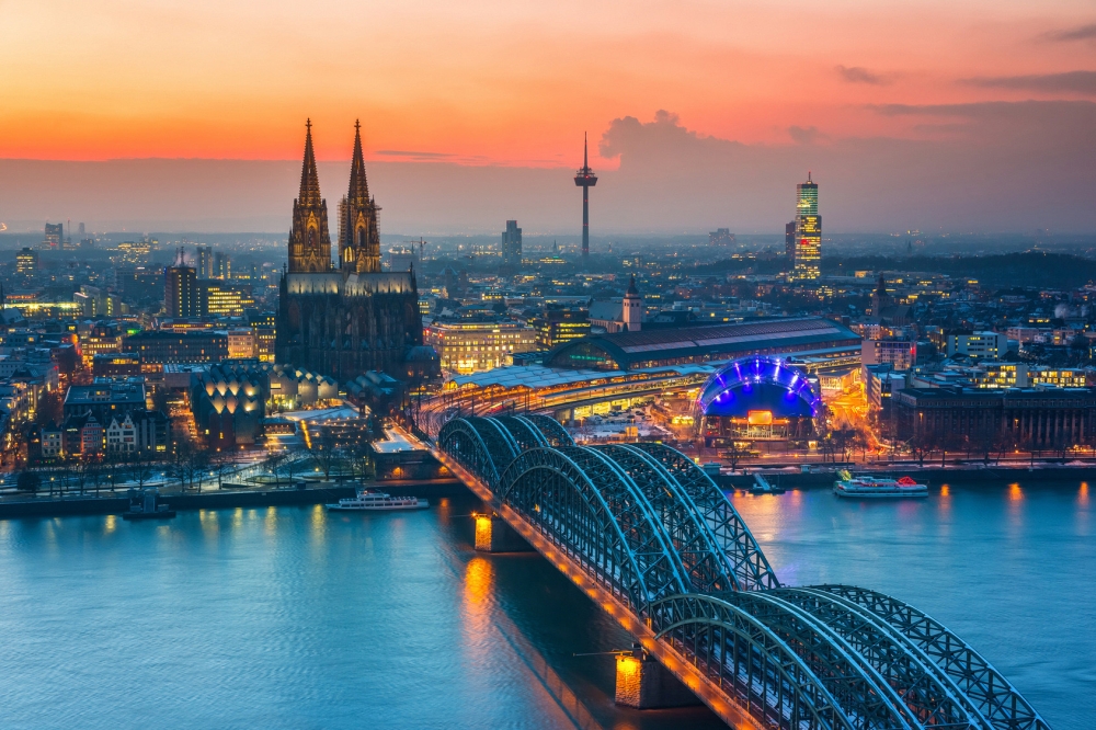Cologne-Germany_Railbookers
