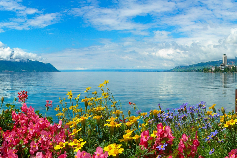 Montreux by the lake