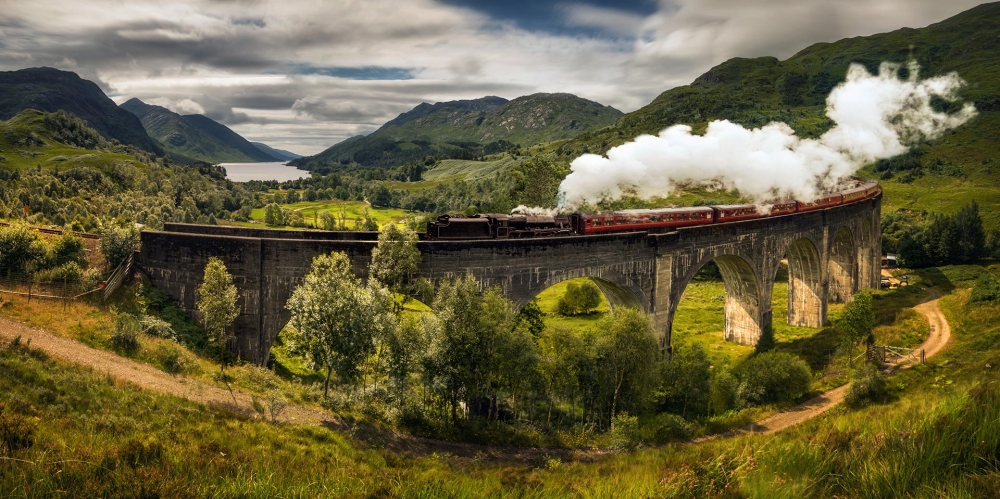 scotland-viaduct-1265471356-web.jpg